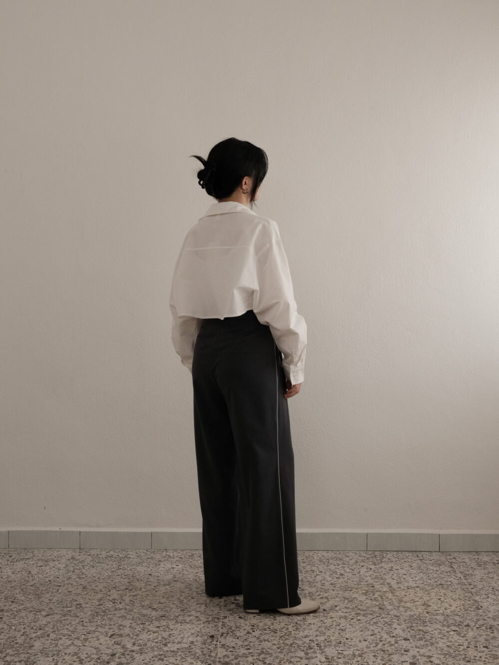 Contrast Piping Pants - Image 5