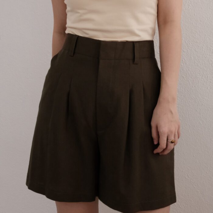 Linen Back Rubber Shorts