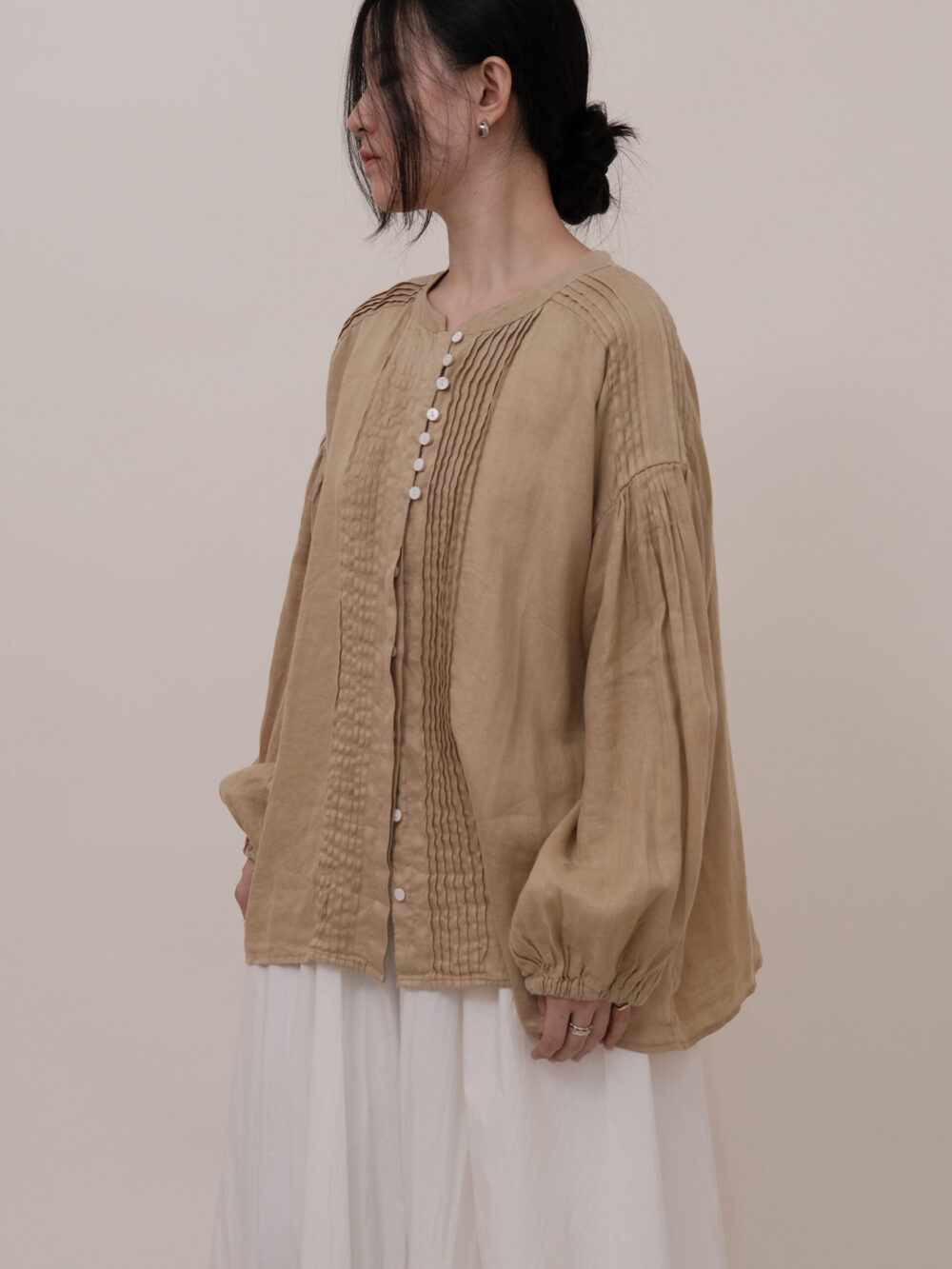 Ramie Pleating Blouse - Image 3