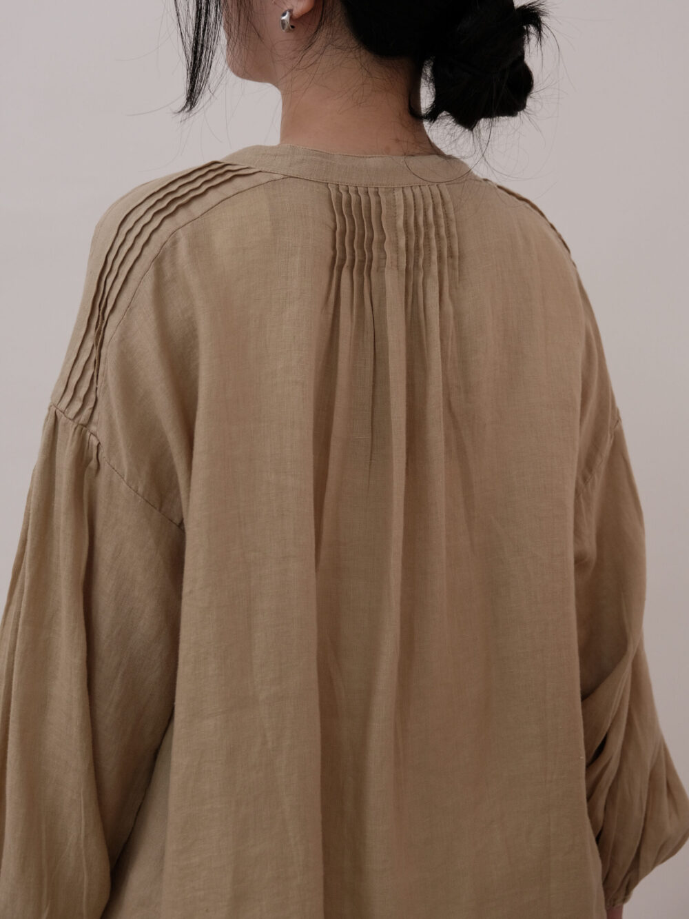 Ramie Pleating Blouse - Image 4