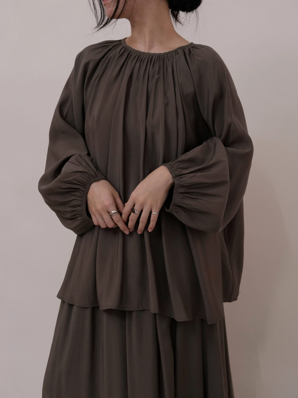 Tencel Two-Ways Blouse - Image 12