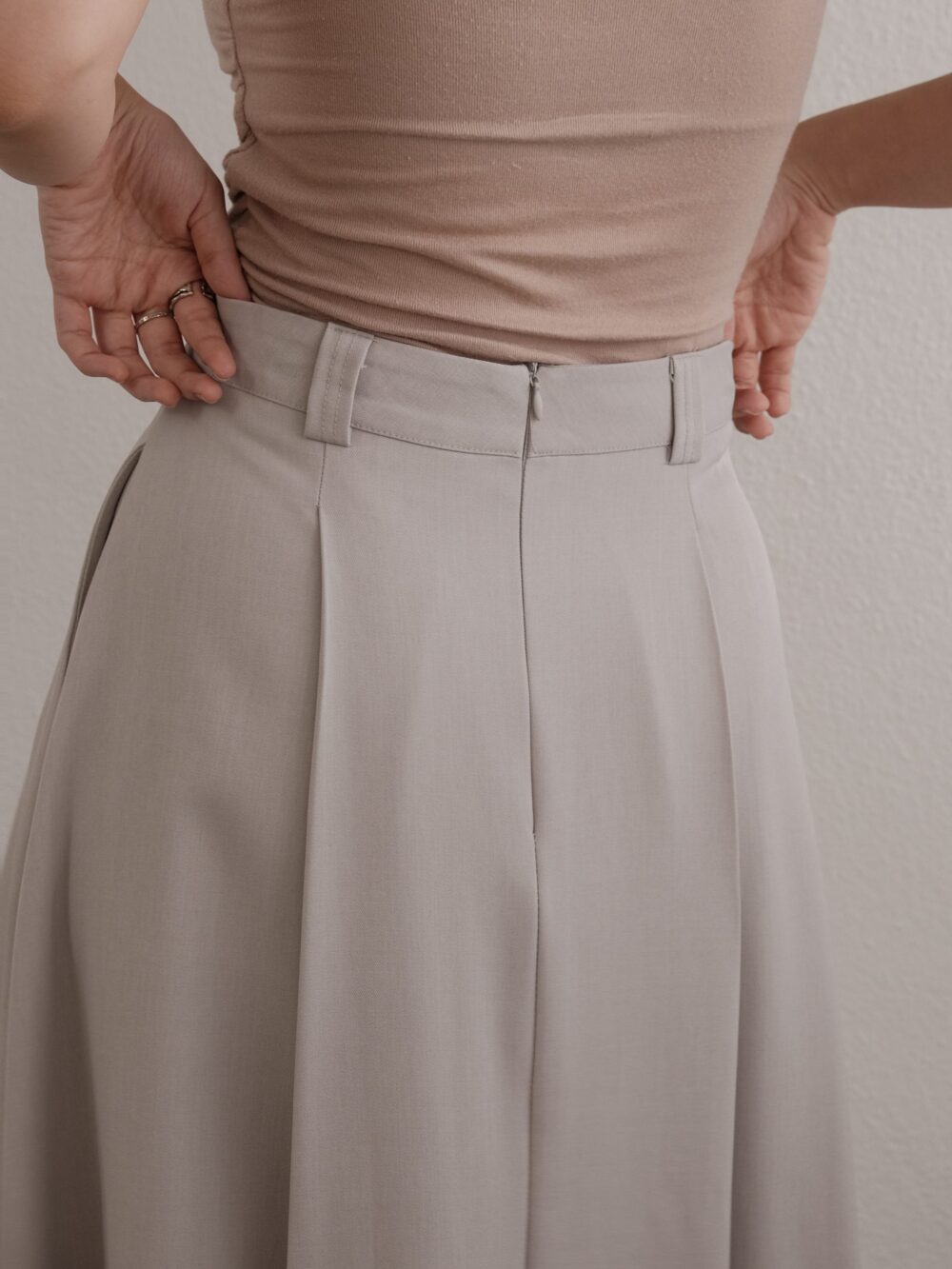 Smoky Maxi Skirt in Cloud - 图片 3