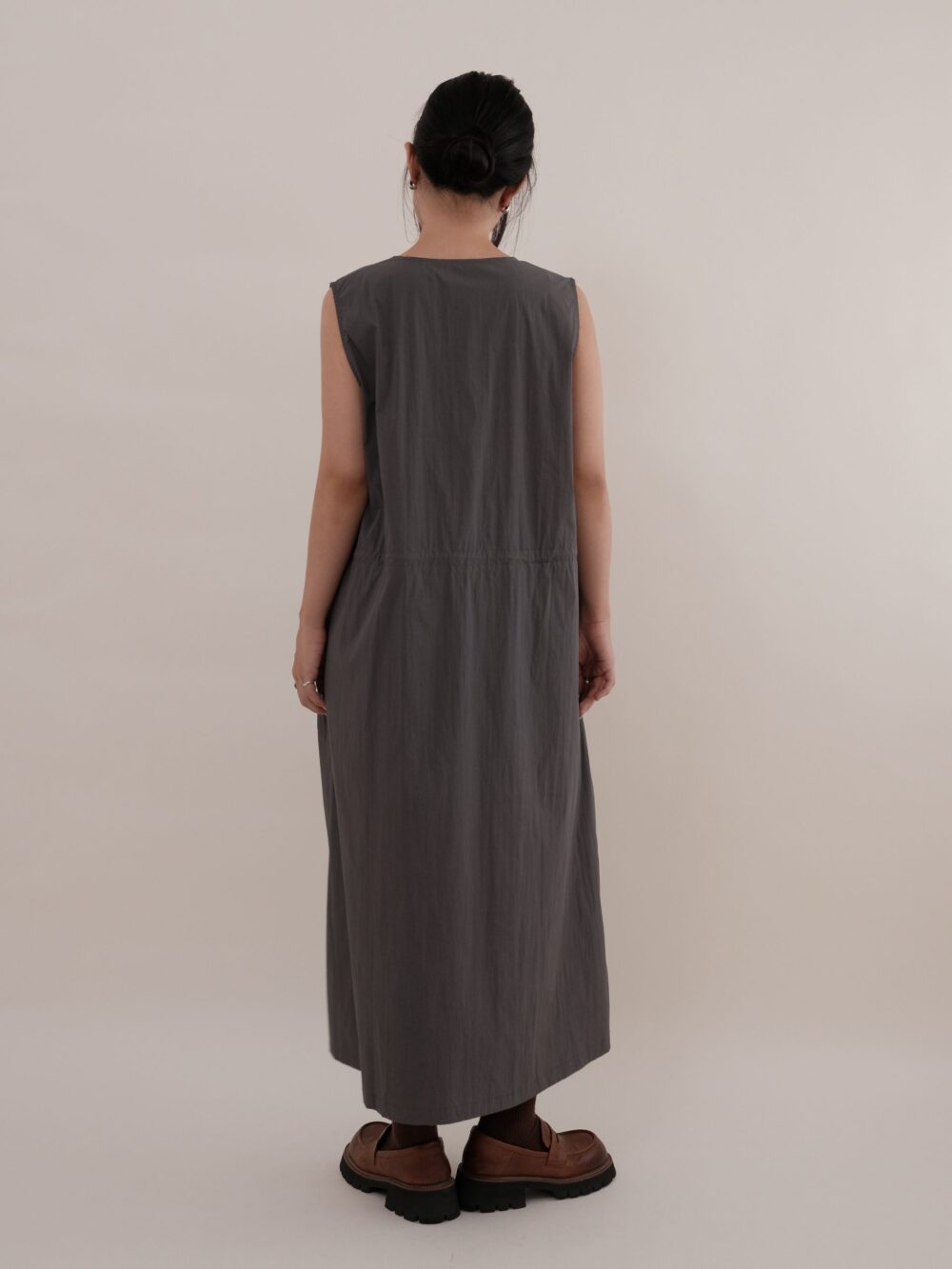 Dry-Easy Zipper Dress in Steel Grey - Image 5