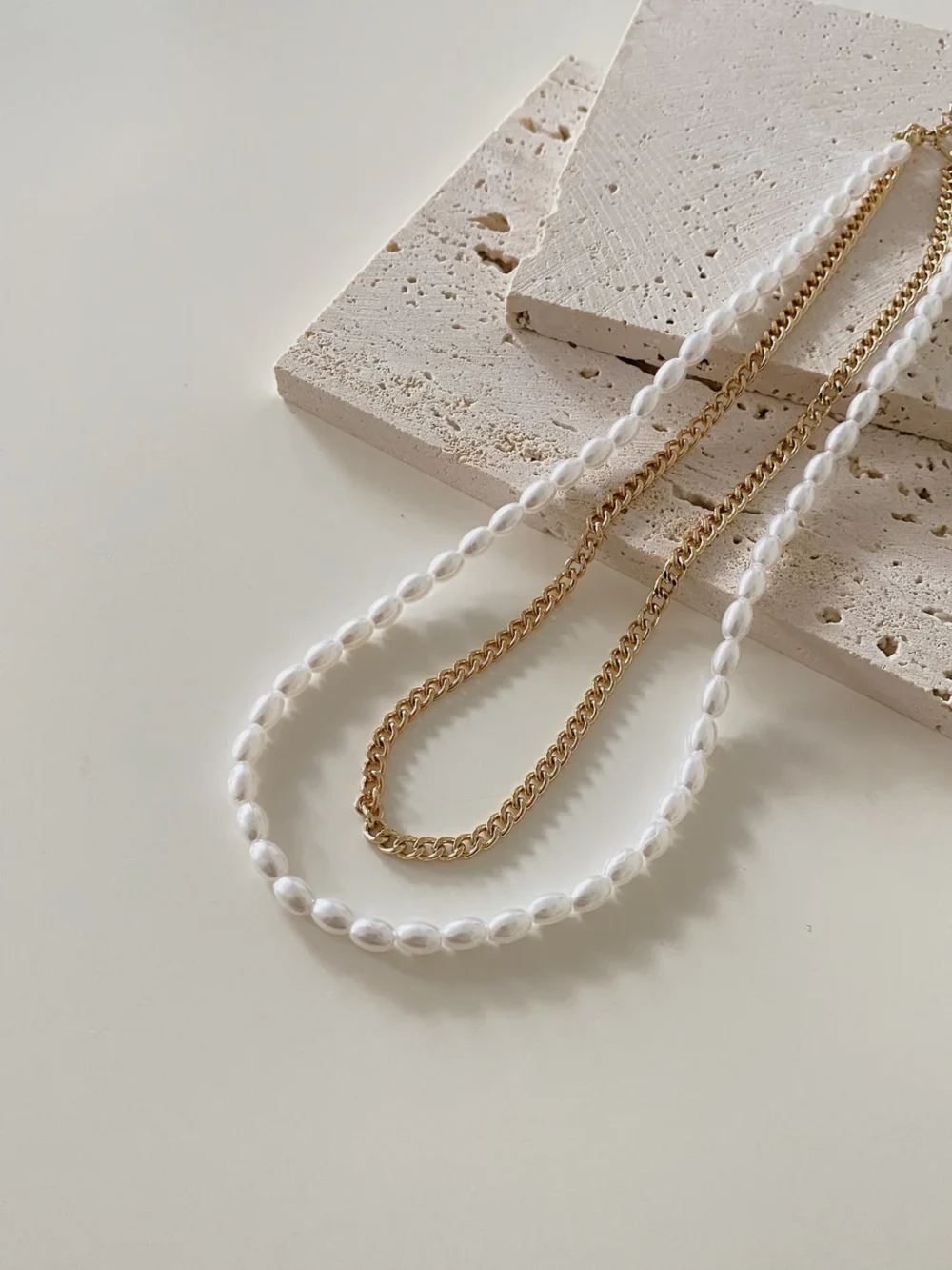 Pearl Chain Double Layer Necklace