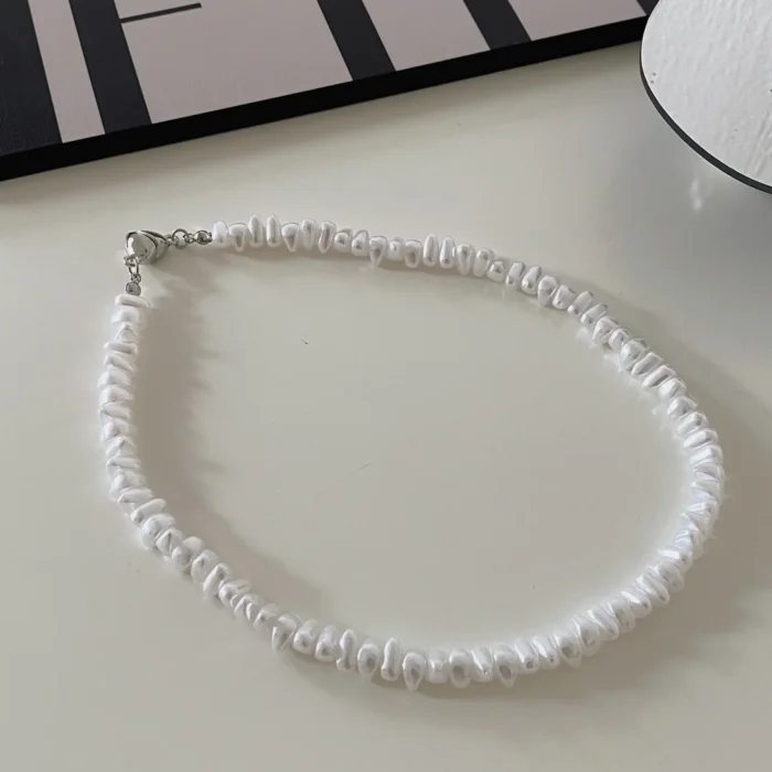 Baroque Magnetic Necklace